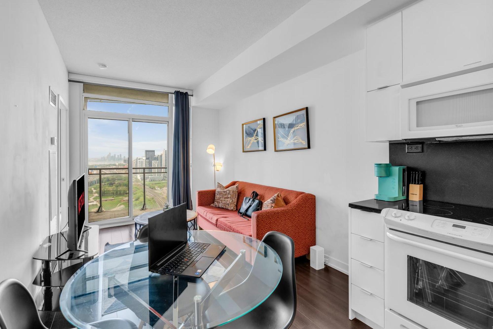 Prestige Downtown - Free Parking Apartment Toronto