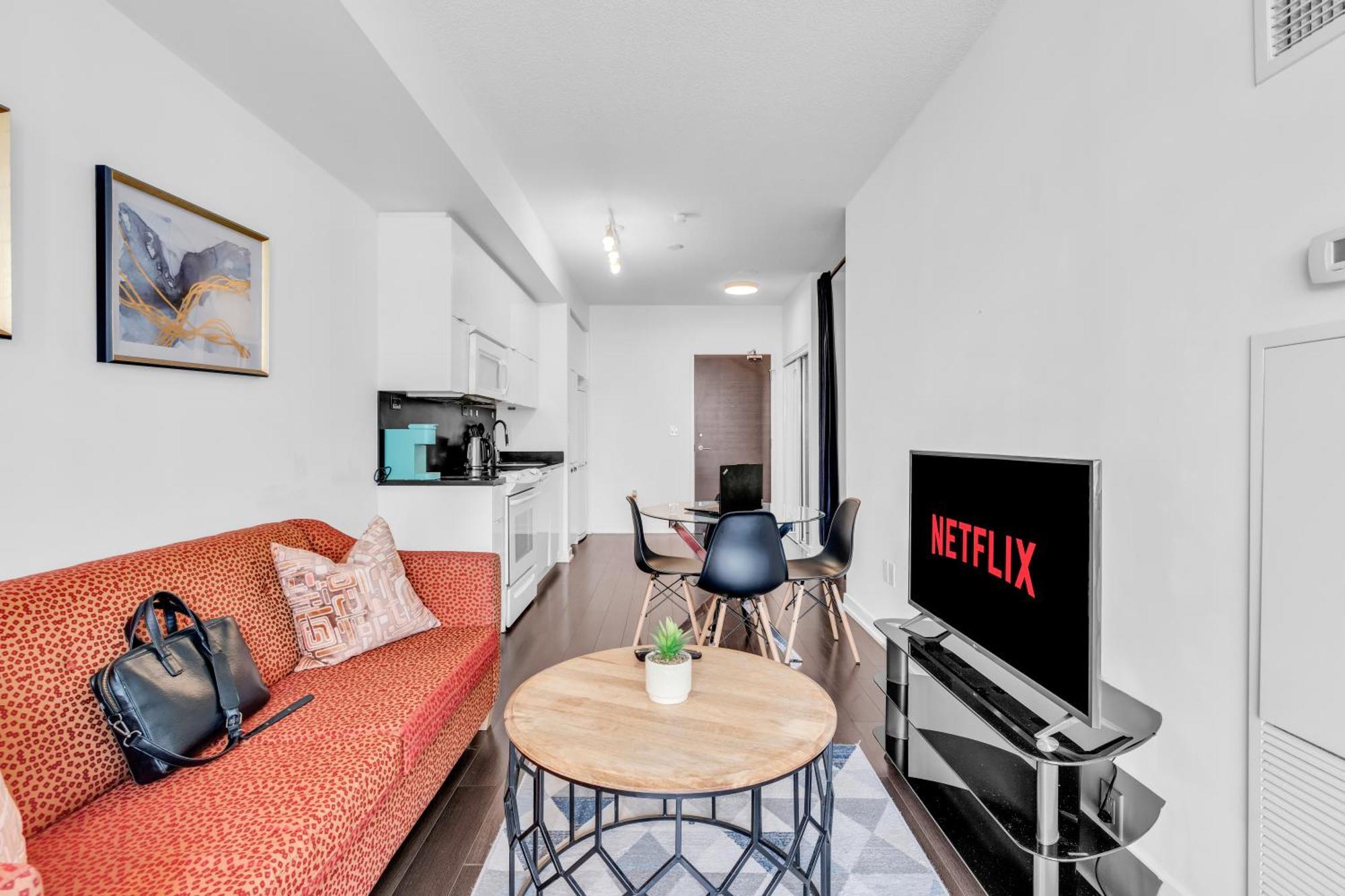 Prestige Downtown - Free Parking * Toronto